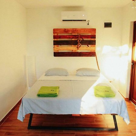 Bed and Breakfast Donkey Farm Martinici - Farma Magaraca Martinici Даниловград Экстерьер фото